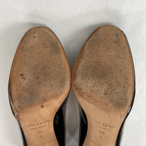 Kate Spade Giselle Oxford Patent Leather Peep Toe Perforated Trim Black Heels - Picture 10 of 16